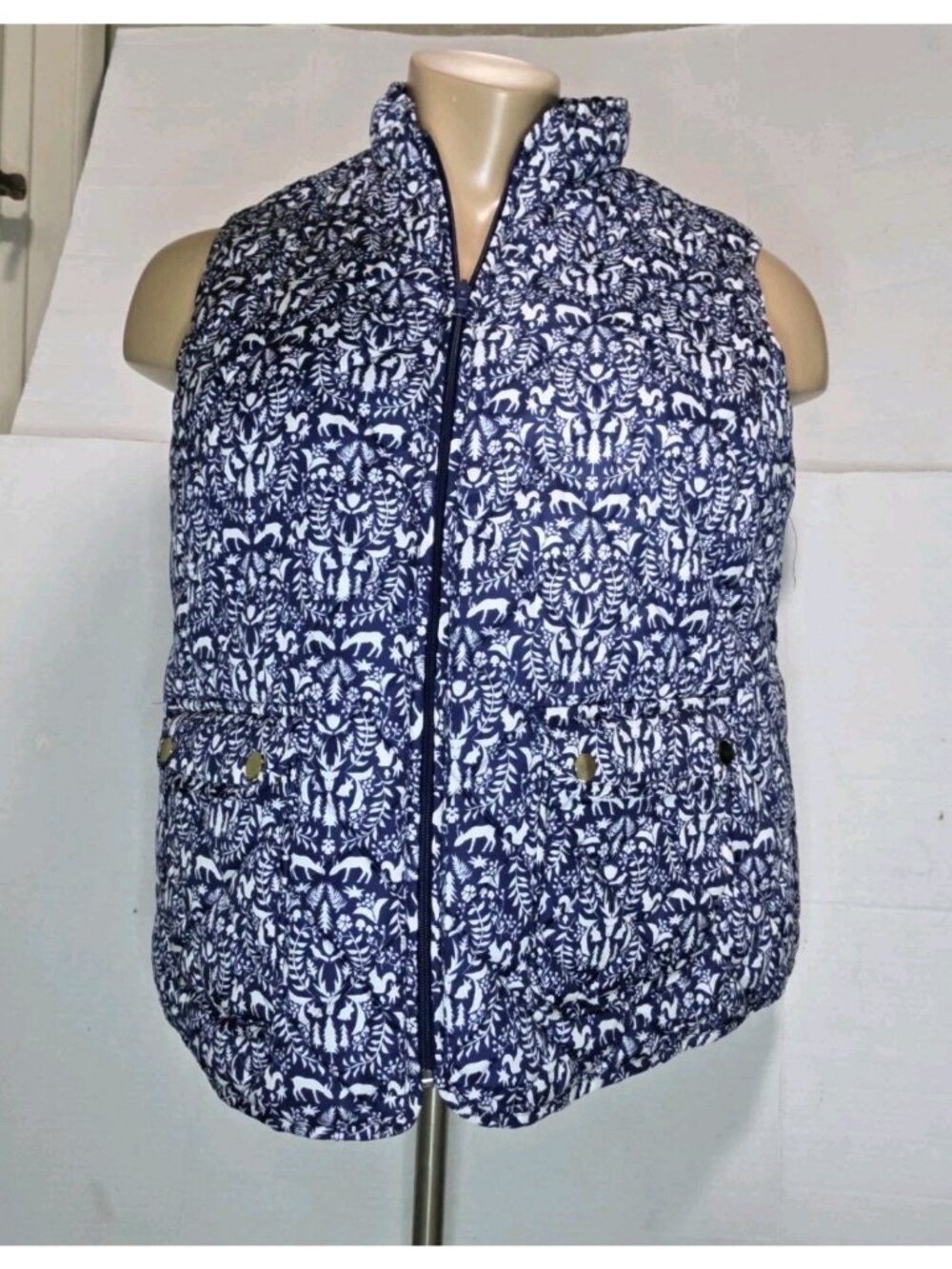 Women's St. John's Bay Quilted Vest Wild Life Scene 1X